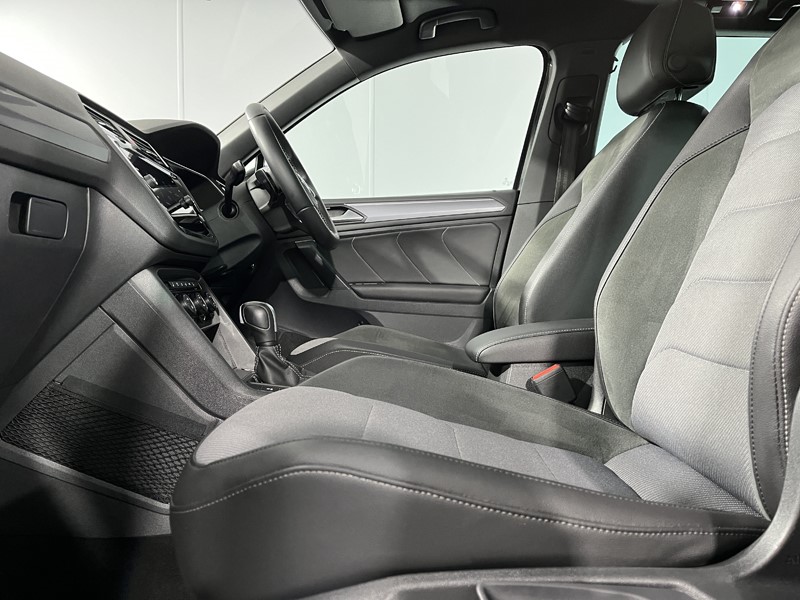 Used Volkswagen Tiguan 2019 for sale - 77233672: Photo 34