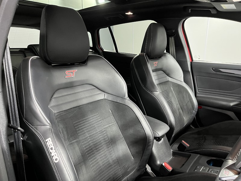 Used Ford Focus 2021 for sale - 77270936: Photo 11