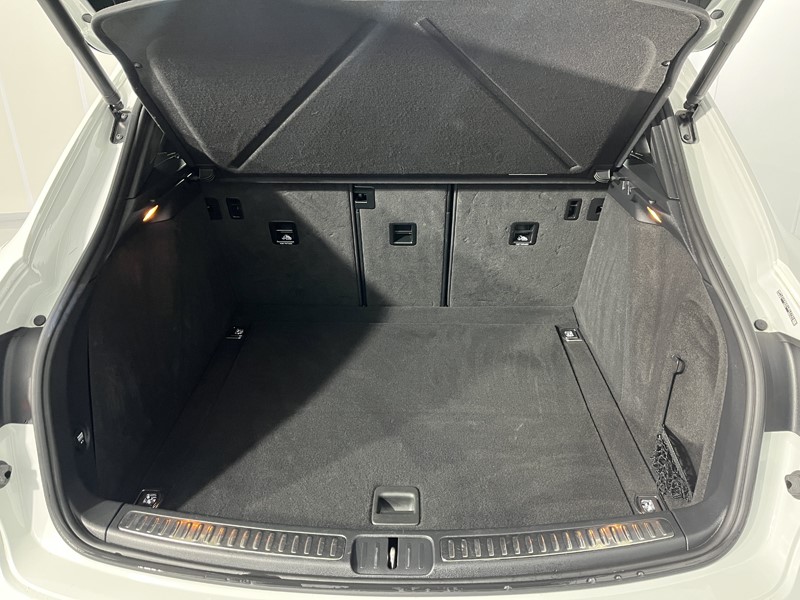 Used Porsche Macan 2020 for sale - 76981547: Photo 13