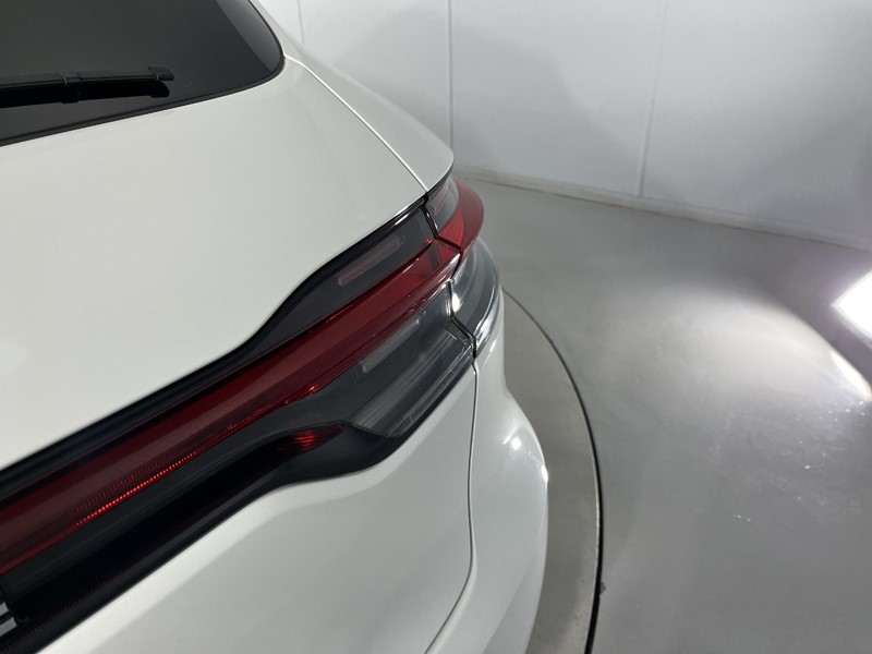 Used Porsche Macan 2020 for sale - 76981547: Photo 43