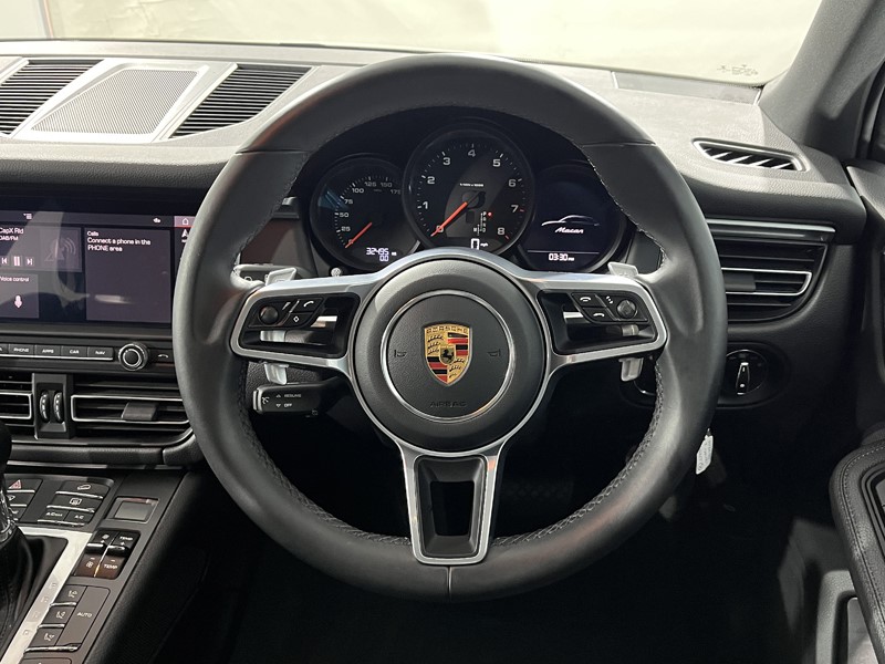 Used Porsche Macan 2020 for sale - 76981547: Photo 5