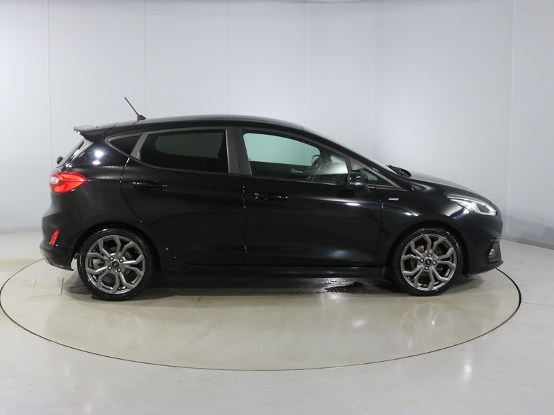 Used Ford Fiesta 2018 for sale - 77270941: Photo 3