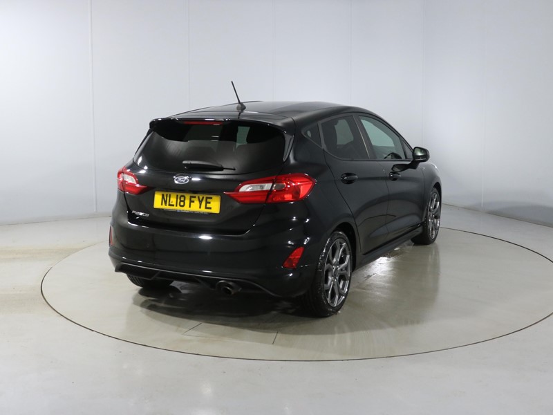 Used Ford Fiesta 2018 for sale - 77270941: Photo 40