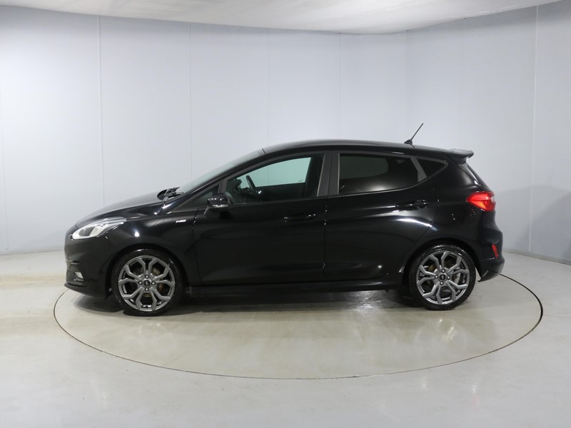 Used Ford Fiesta 2018 for sale - 77270941: Photo 41
