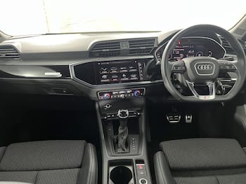 Used Audi Q3 2023 for sale - 79839107: Photo