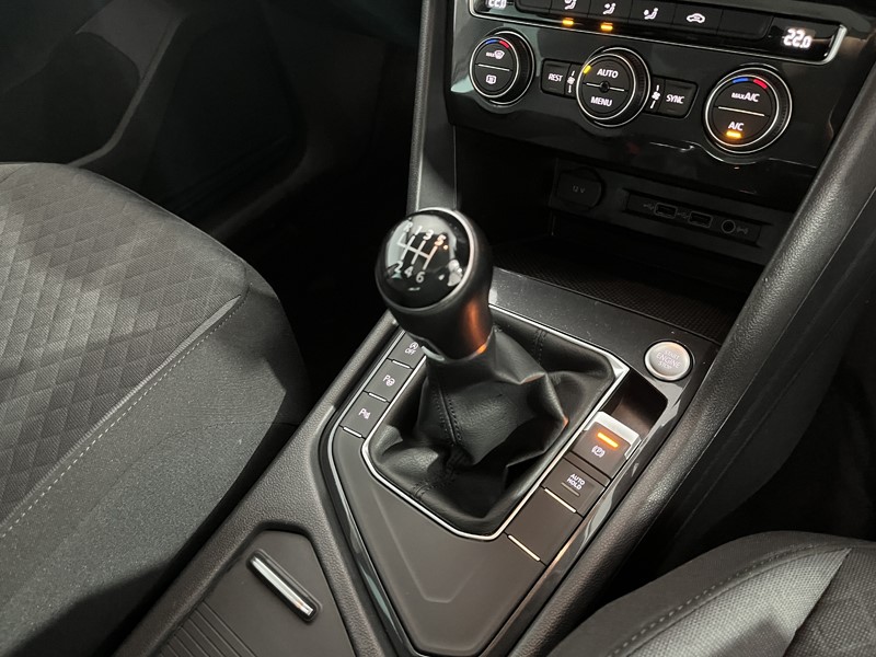 Used Volkswagen Tiguan 2019 for sale - 76981719: Photo 10