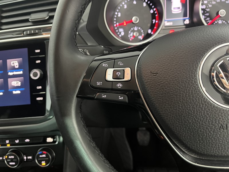 Used Volkswagen Tiguan 2019 for sale - 76981719: Photo 22