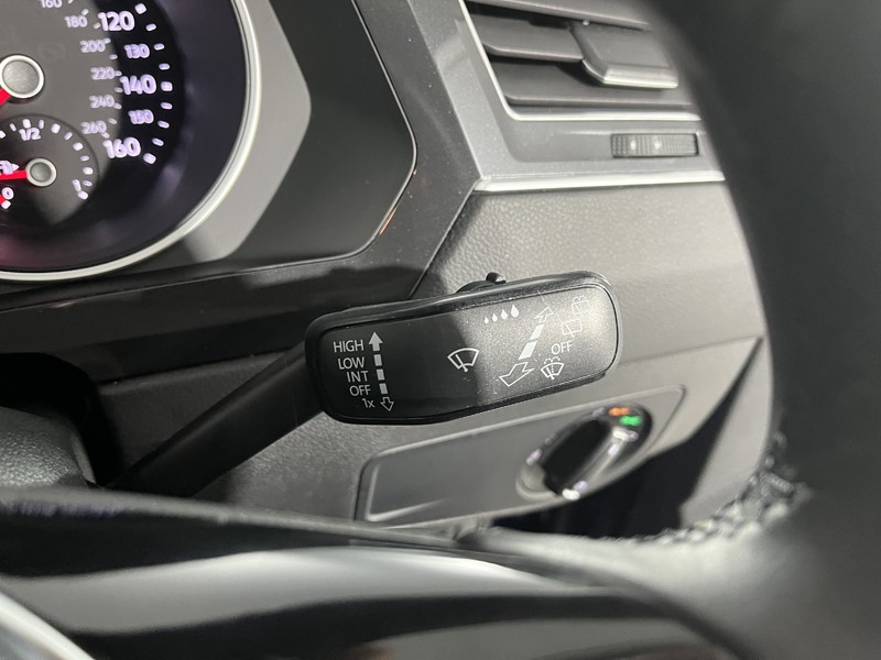 Used Volkswagen Tiguan 2019 for sale - 76981719: Photo 24