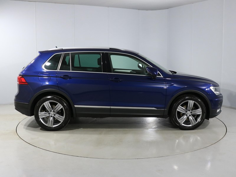Used Volkswagen Tiguan 2019 for sale - 76981719: Photo 3