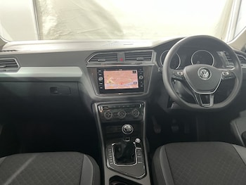 Used Volkswagen Tiguan 2019 for sale - 76981719: Photo