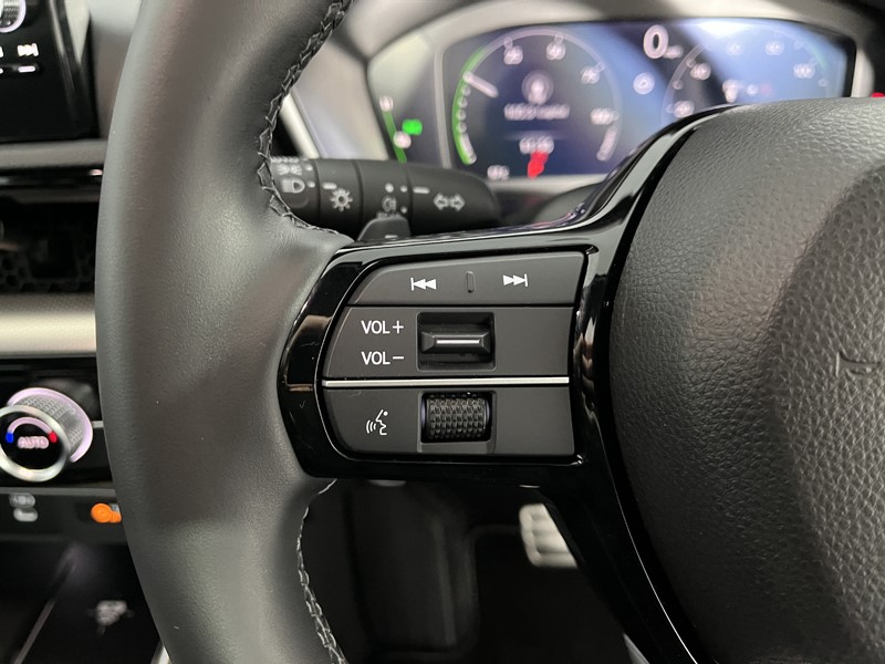 Used Honda CR-V 2025 for sale - 76981261: Photo 25