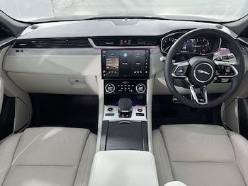 Used Jaguar F-Pace 2022 for sale - 78408451: Photo