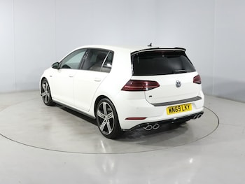 Used Volkswagen Golf 2019 for sale - 79479112: Photo