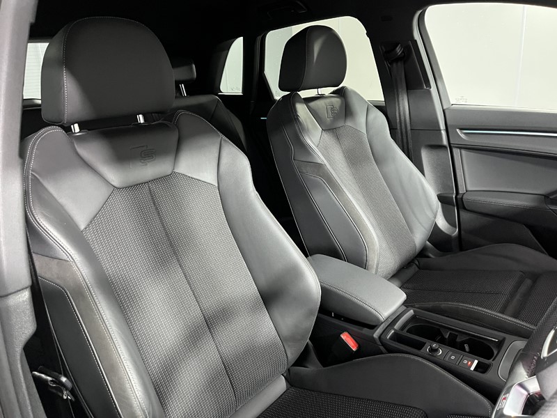 Used Audi Q3 2019 for sale - 76981934: Photo 11