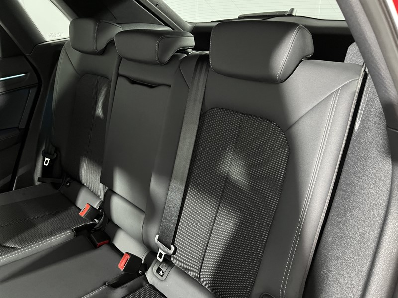 Used Audi Q3 2019 for sale - 76981934: Photo 12