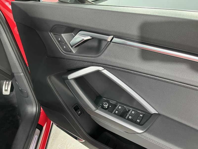 Used Audi Q3 2019 for sale - 76981934: Photo 20