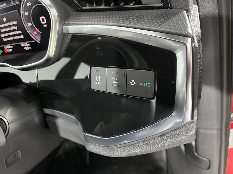 Used Audi Q3 2019 for sale - 76981934: Photo 22