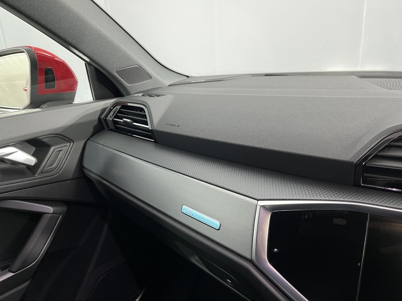 Used Audi Q3 2019 for sale - 76981934: Photo 27