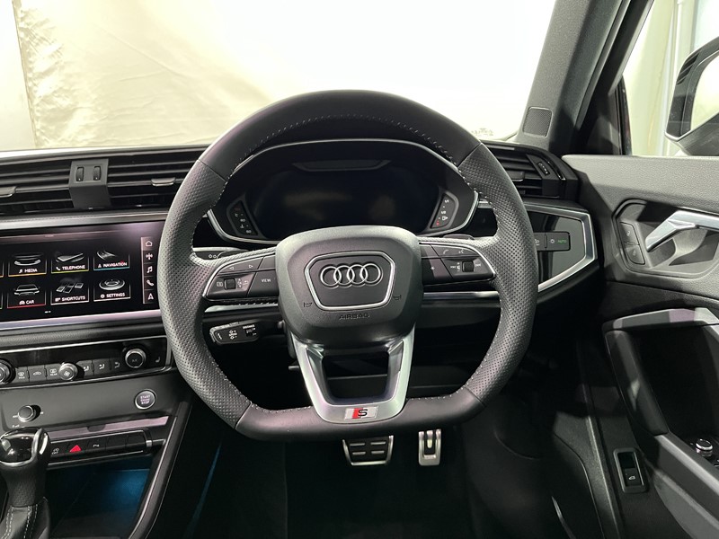 Used Audi Q3 2019 for sale - 76981934: Photo 5