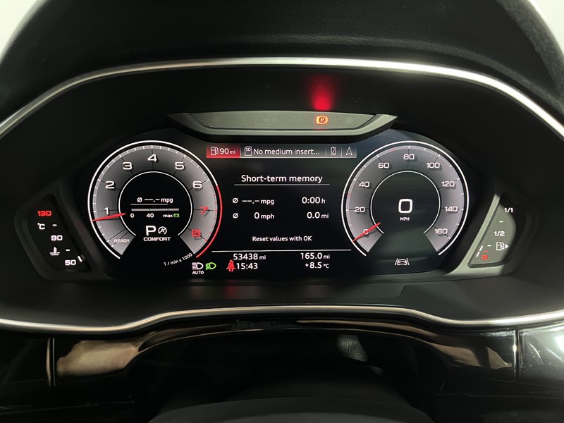 Used Audi Q3 2019 for sale - 76981934: Photo 9