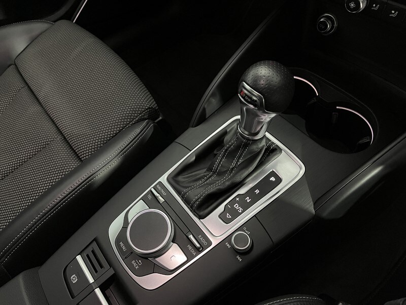 Used Audi A3 2017 for sale - 77679017: Photo 10