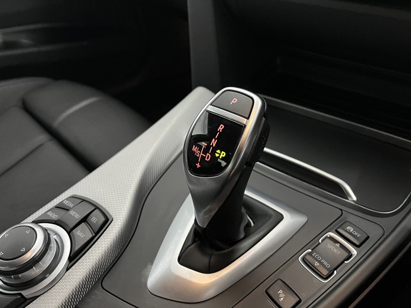 Used BMW 3 Series 2017 for sale - 77834053: Photo 10