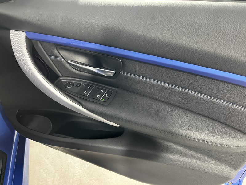 Used BMW 3 Series 2017 for sale - 77834053: Photo 20