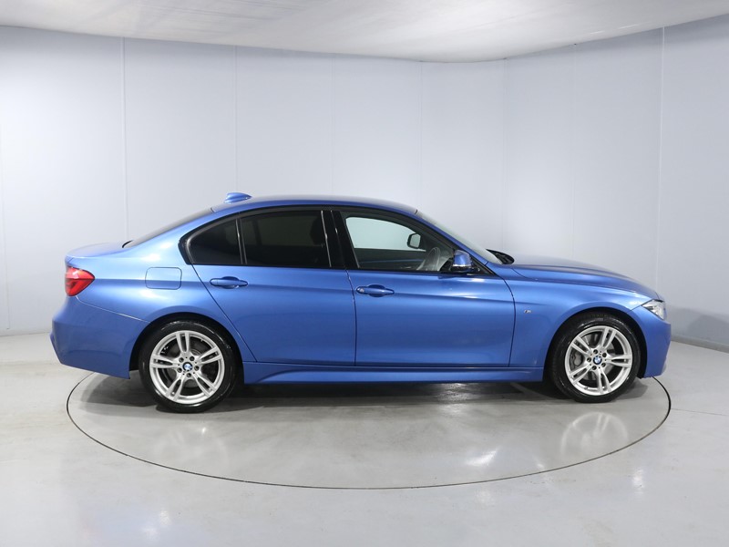 Used BMW 3 Series 2017 for sale - 77834053: Photo 3