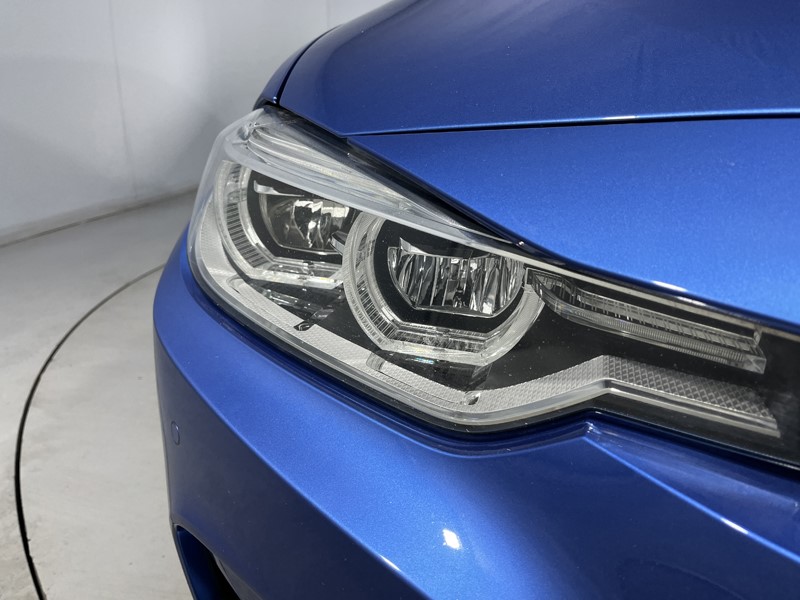 Used BMW 3 Series 2017 for sale - 77834053: Photo 40