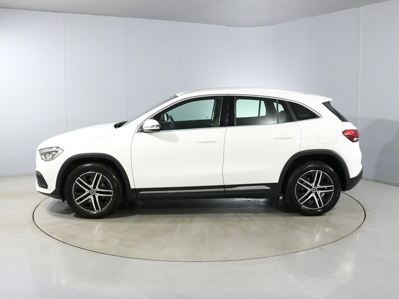 Used Mercedes-Benz GLA 2021 for sale - 77258380: Photo 42