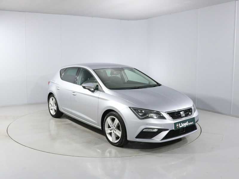 Used SEAT Leon 2019 for sale - 77791285: Photo 1