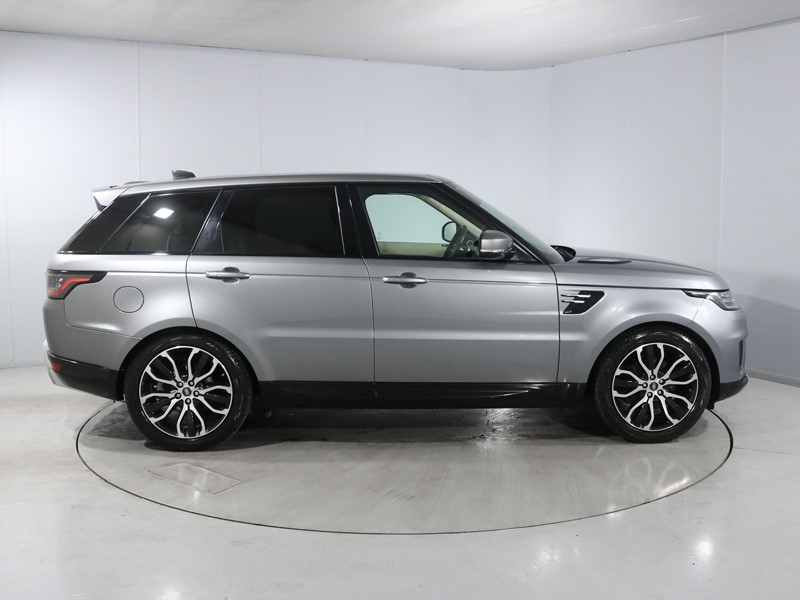 Used Land Rover Range Rover Sport 2019 for sale - 78067116: Photo 3