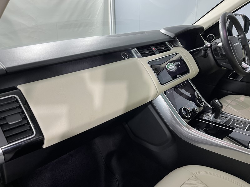 Used Land Rover Range Rover Sport 2019 for sale - 78067116: Photo 7