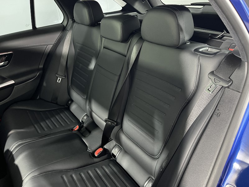 Used Mercedes-Benz C Class 2023 for sale - 77665216: Photo 12