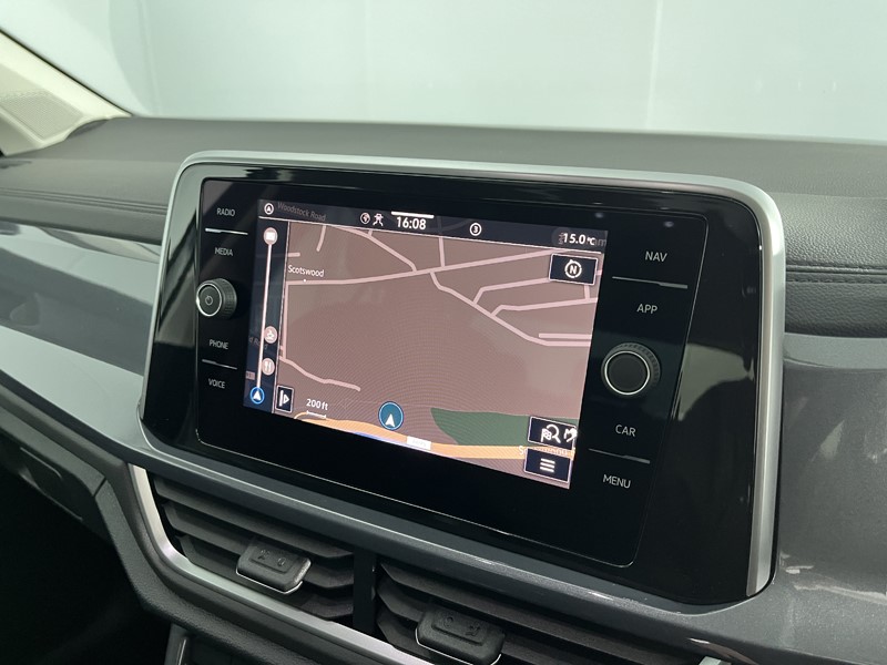 Used Volkswagen T-Roc 2022 for sale - 76982052: Photo 17