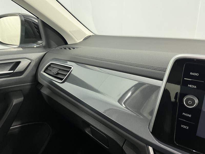 Used Volkswagen T-Roc 2022 for sale - 76982052: Photo 25