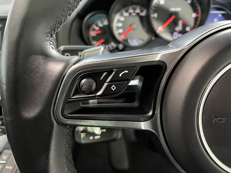 Used Porsche Cayenne 2017 for sale - 77848207: Photo 25