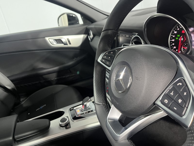 Used Mercedes-Benz SLC 2017 for sale - 76981679: Photo 20