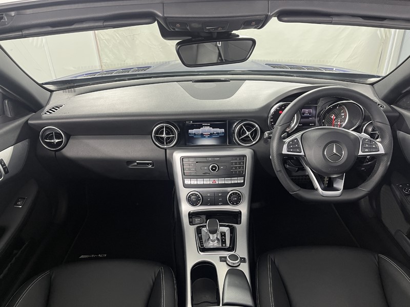 Used Mercedes-Benz SLC 2017 for sale - 76981679: Photo 4