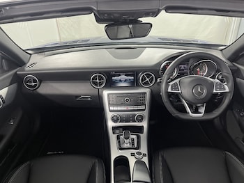 Used Mercedes-Benz SLC 2017 for sale - 76981679: Photo