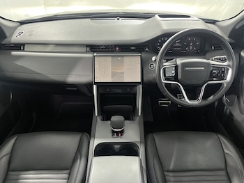 Used Land Rover Discovery Sport 2023 for sale - 79161858: Photo