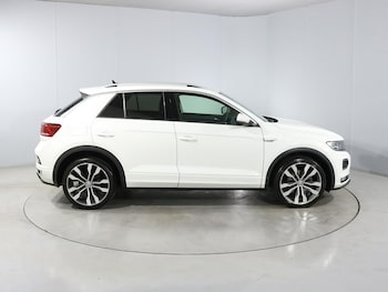 Used Volkswagen T-Roc 2019 for sale - 78801025: Photo