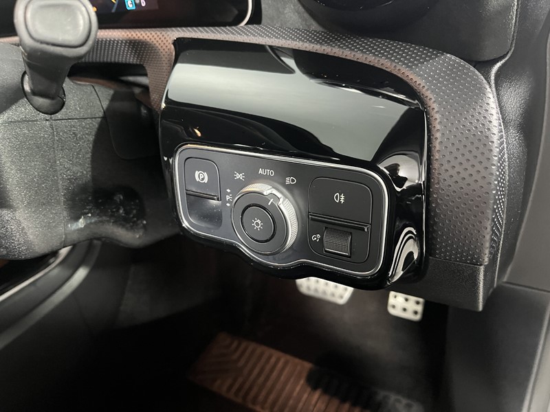 Used Mercedes-Benz A-Class 2018 for sale - 76981219: Photo 21