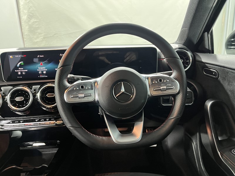 Used Mercedes-Benz A-Class 2018 for sale - 76981219: Photo 5