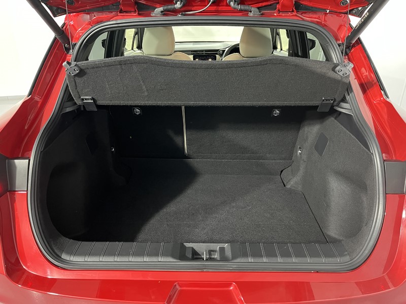 Used Lexus LBX 2024 for sale - 77198394: Photo 13