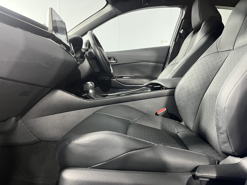 Used Toyota C-HR 2019 for sale - 77225304: Photo 32