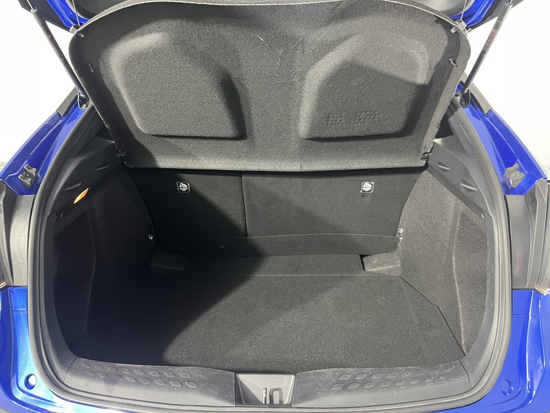 Used Toyota C-HR 2019 for sale - 77532240: Photo 13