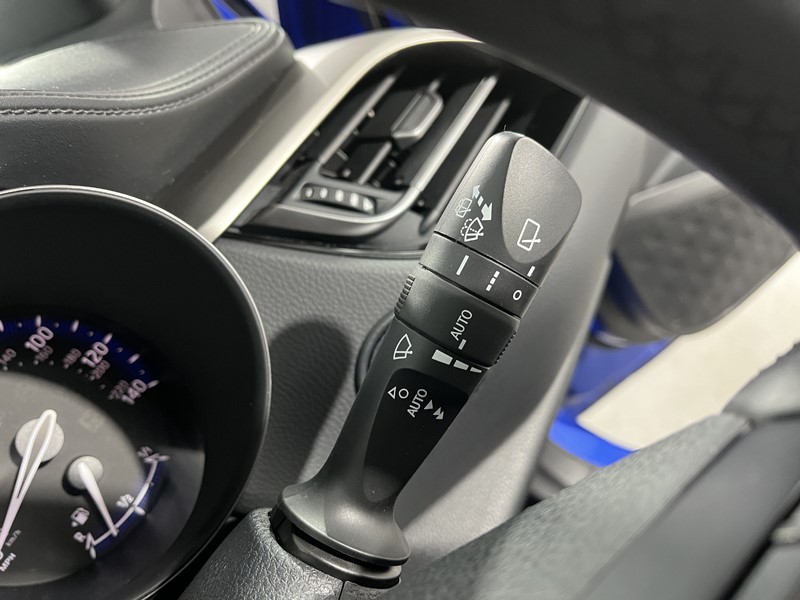 Used Toyota C-HR 2019 for sale - 77532240: Photo 23