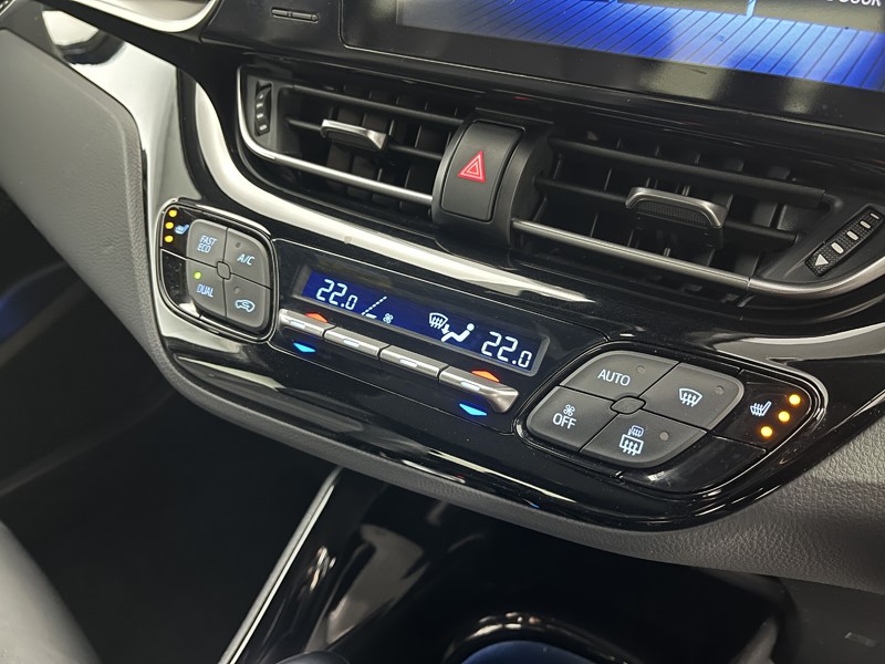 Used Toyota C-HR 2019 for sale - 77532240: Photo 29