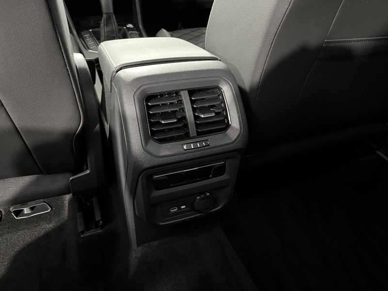 Used Volkswagen Tiguan 2023 for sale - 77323542: Photo 36